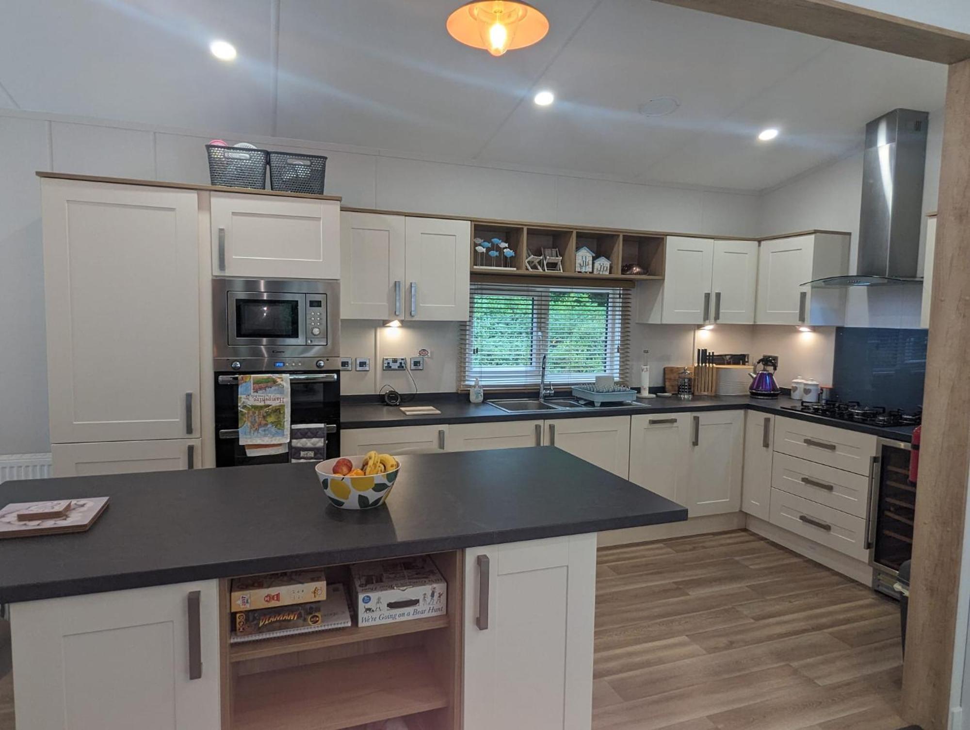 Luxury Stunning Sensation Lodge On 5 Star Shorefield Country Park New Forest Entertainment And Leisure Passes Included ميلفورد أون سي المظهر الخارجي الصورة